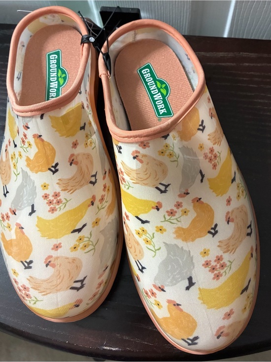Groundwork Shoes - Groundwork Floral Chicken Print Slip-On Clogs in Peach Size 9